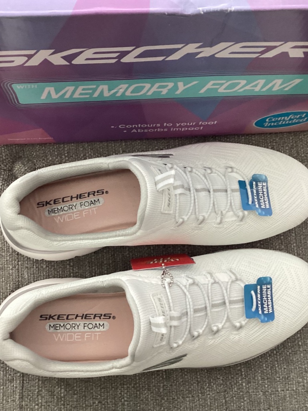 Skechers Women's Summit-Artistry Chic Wide Casual Sneakers, size 9.5 - Picture 3 of 11